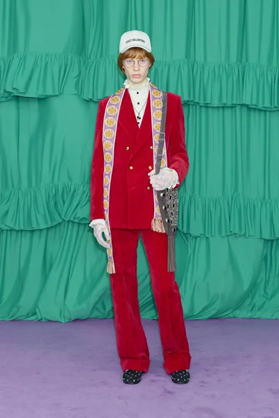 Look 53